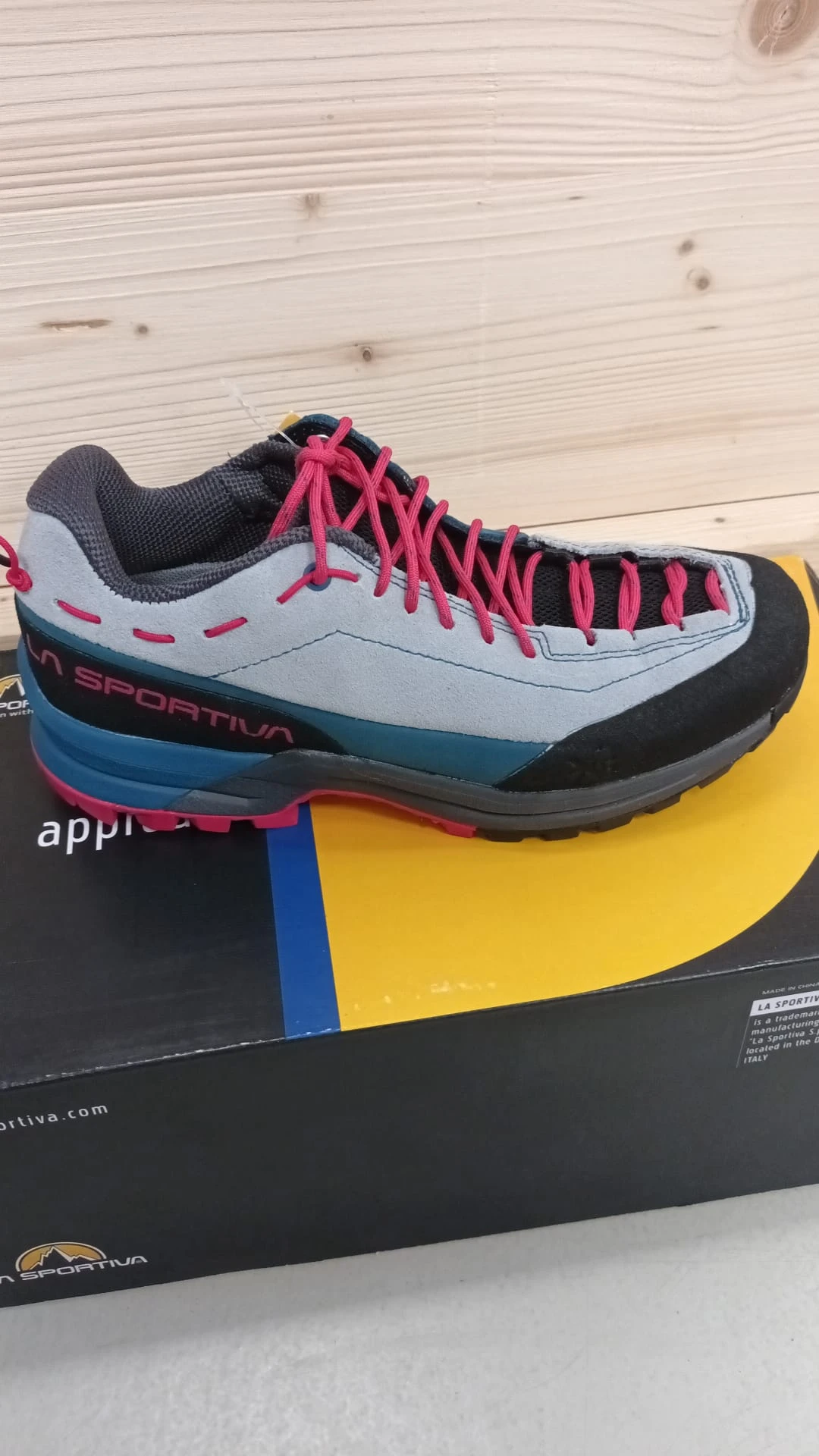 La Sportiva TX Guide Leather 1 La Sportiva TX Guide Leather