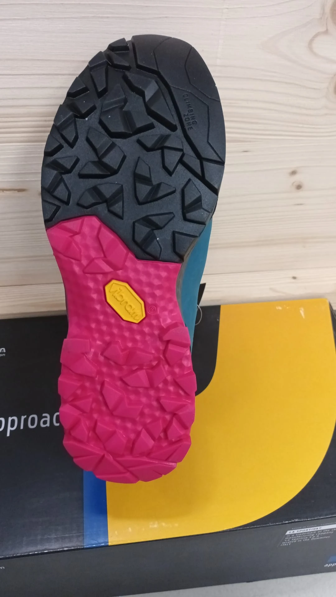 La Sportiva TX Guide Leather 4 La Sportiva TX Guide Leather – Image 4