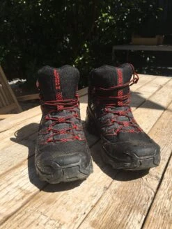 La Sportiva Ultra Raptor Mid