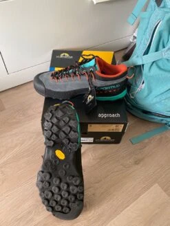 La Sportiva TX4 W’S CARBON/AQUA