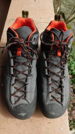 La Sportiva Boulder XMID GTX -Aventure Soldes 63f8e3ad68e360.77578470 phpbhnvnx