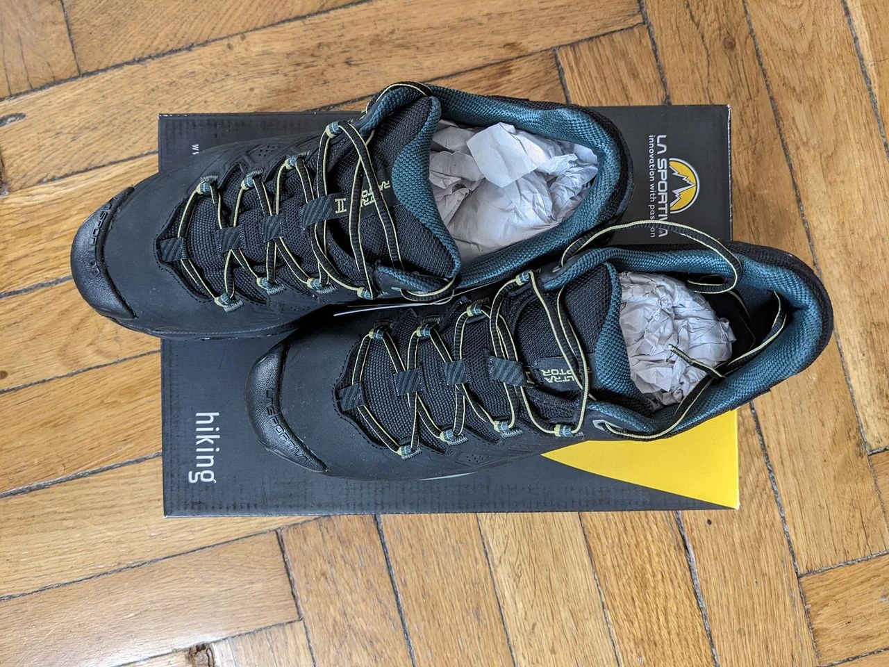 La Sportiva Ultra Raptor II Leather Wide GTX 3 La Sportiva Ultra Raptor II Leather Wide GTX – Image 3