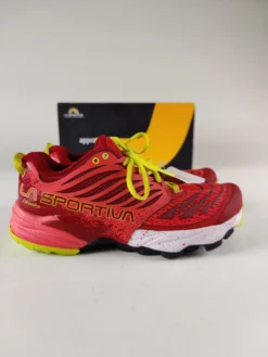 La Sportiva Akasha Rood 8 La Sportiva Akasha Rood -Aventure Soldes IMG 20220210 110756